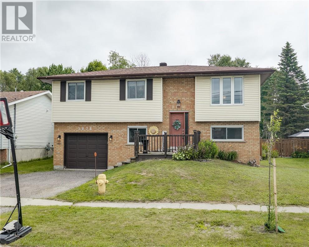 3878 Macmillan Drive Property Photo 22