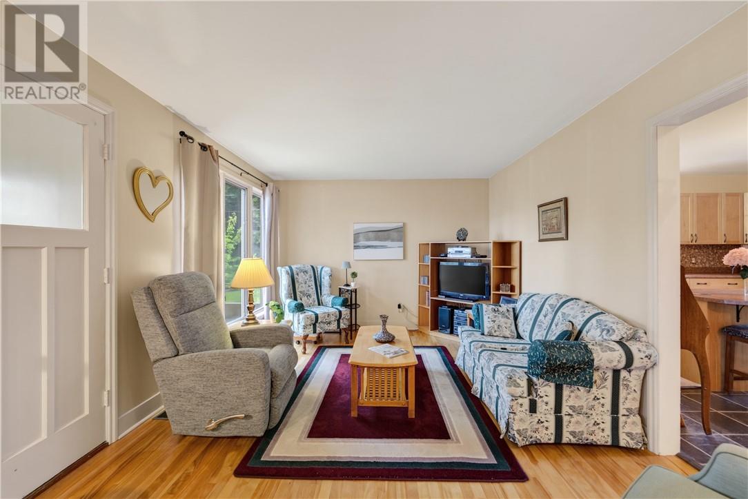 106 Rockview Road Property Photo 11