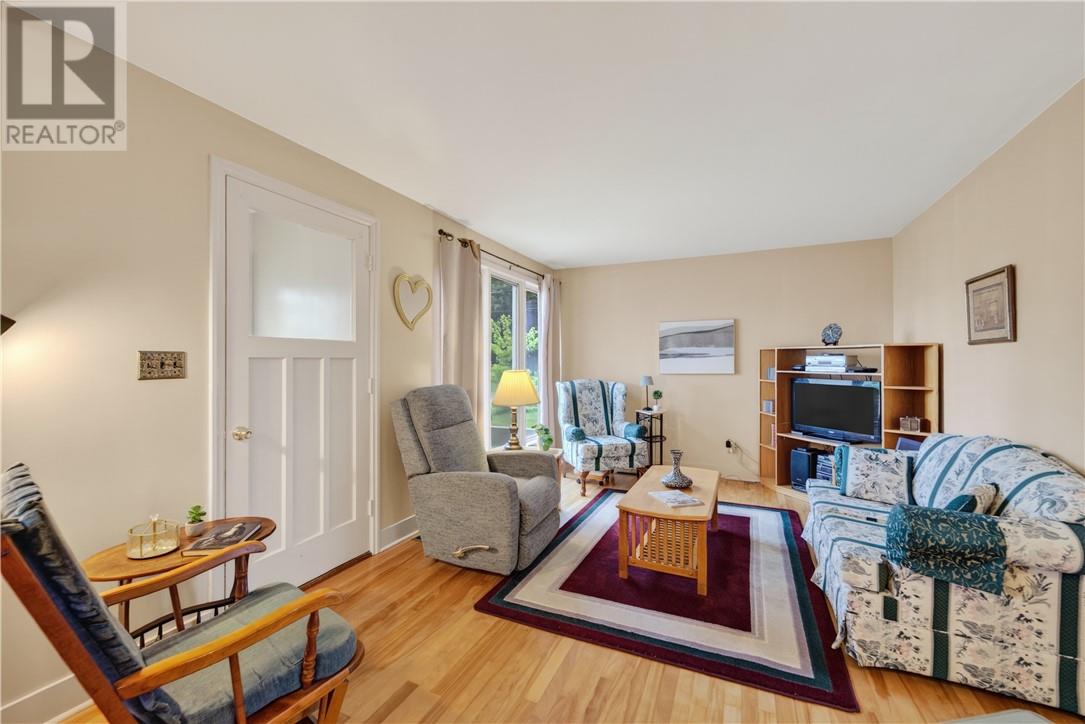 106 Rockview Road Property Photo 12