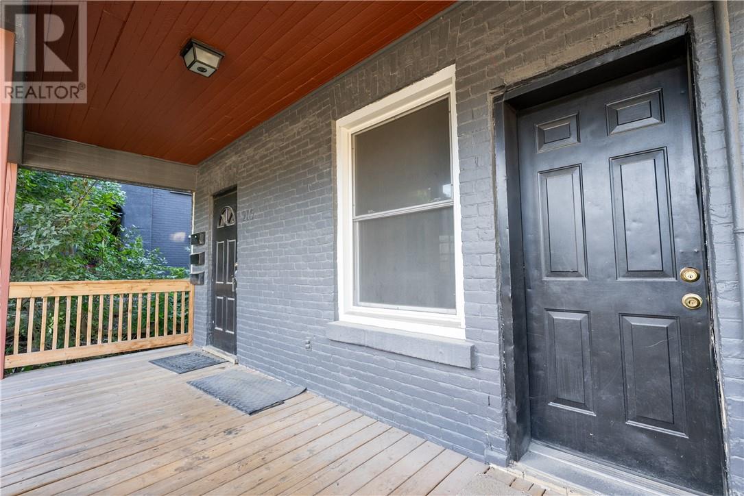 216 Elm Street Property Photo 4