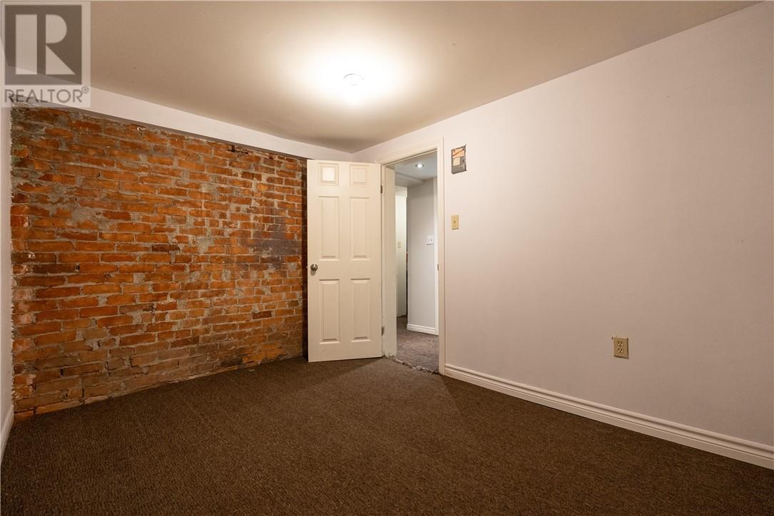 216 Elm Street Property Photo 29