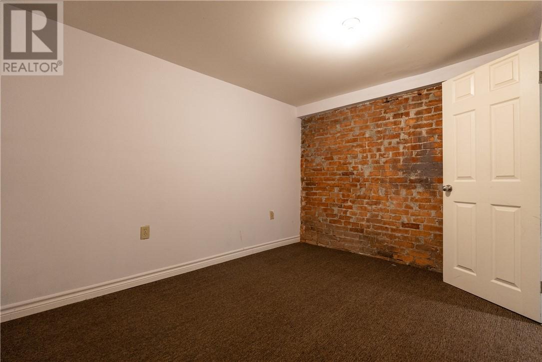 216 Elm Street Property Photo 30