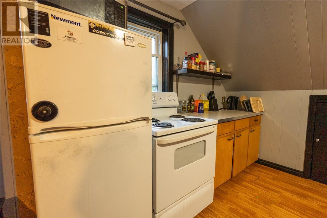 216 Elm Street Property Photo 52