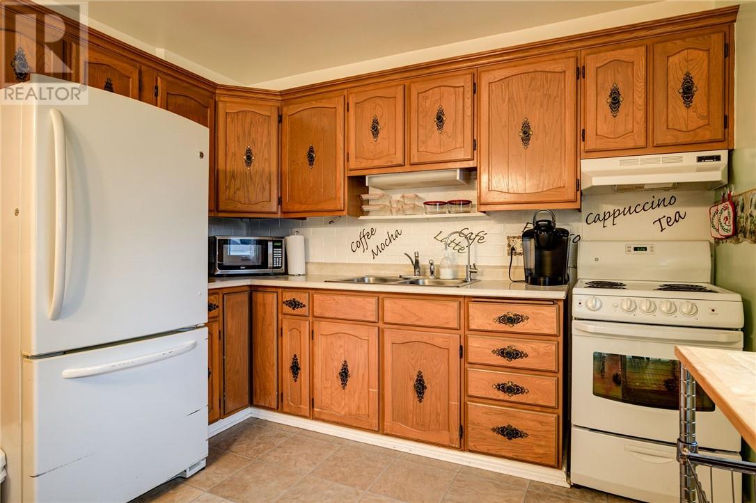 102 Ash Street Property Photo 11