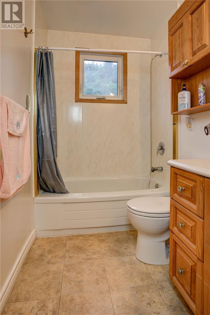 102 Ash Street Property Photo 12