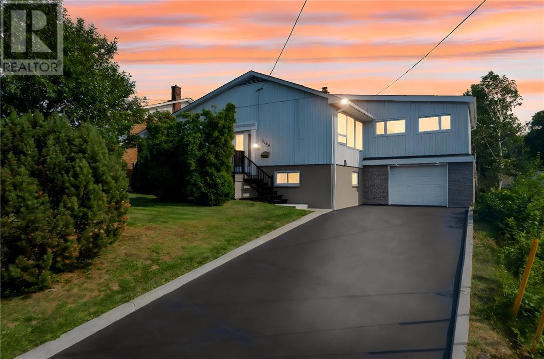 1286 Lauzon Avenue Property Photo 1