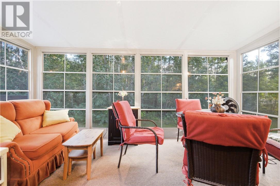 2124 Salo Road Property Photo 16