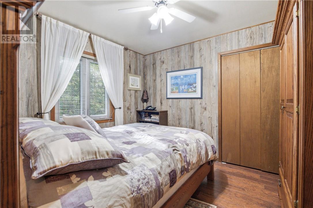 2124 Salo Road Property Photo 20