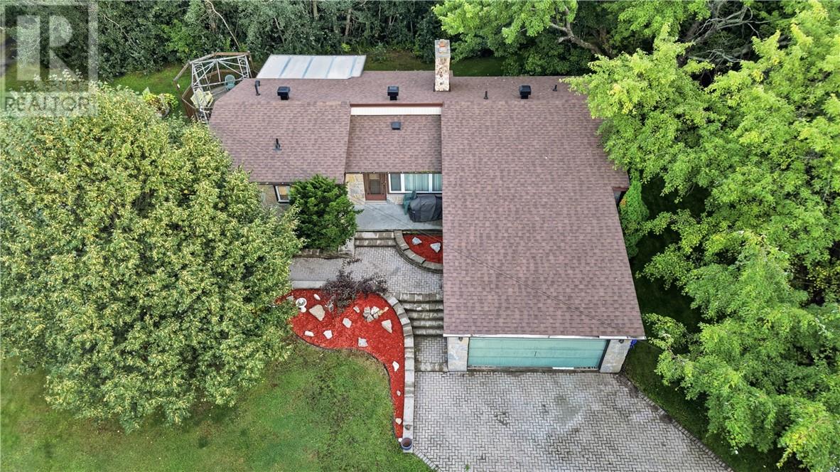 2124 Salo Road Property Photo 33