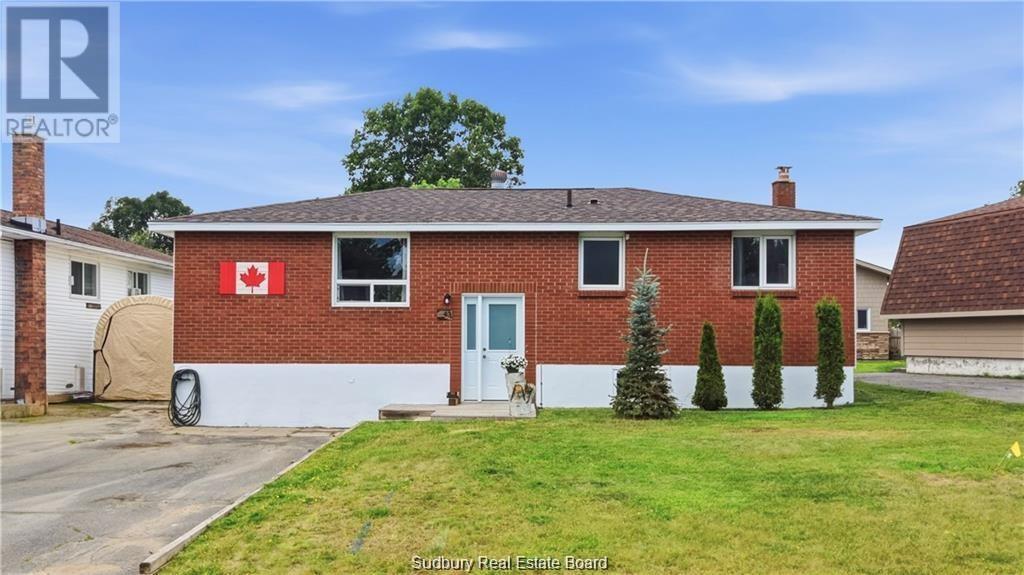 43 Shamess Crescent