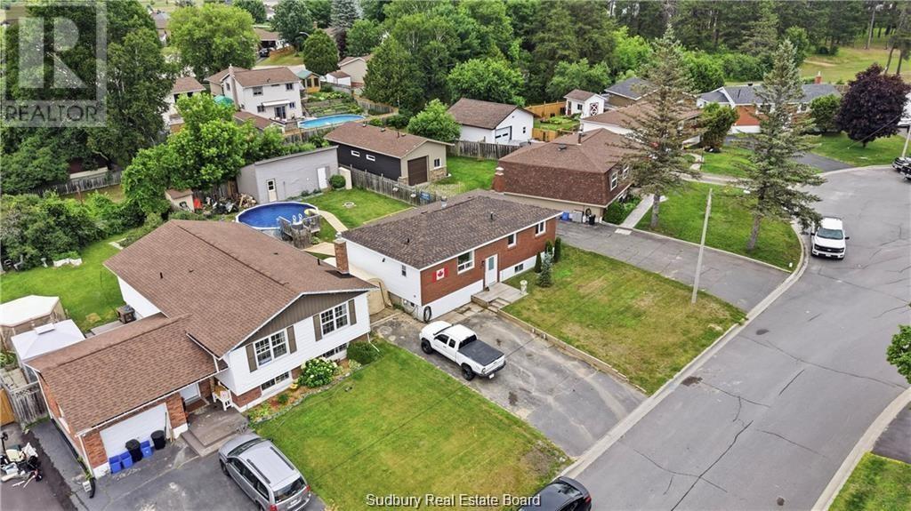 43 Shamess Crescent Property Photo 42