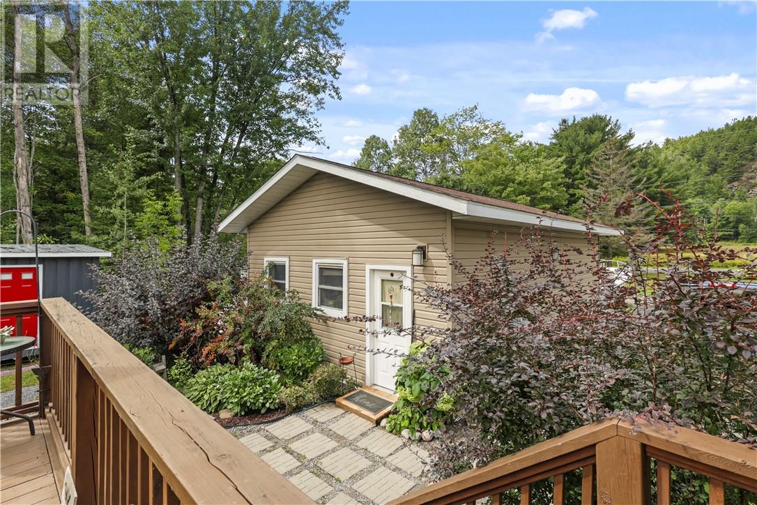 474 Old Webbwood Road Property Photo 15