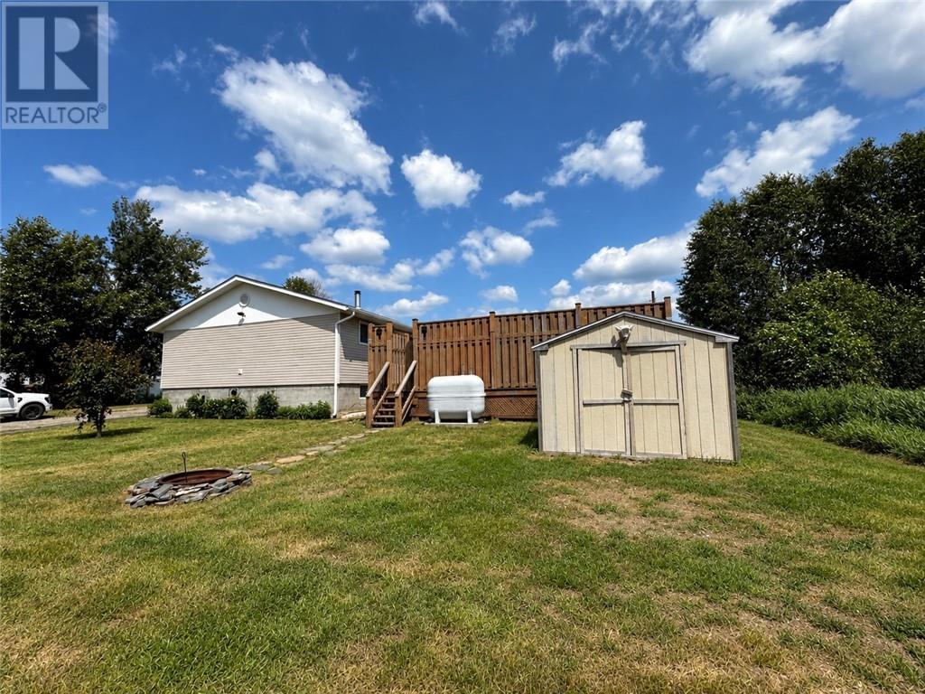 145 Dufferin Street Property Photo 3