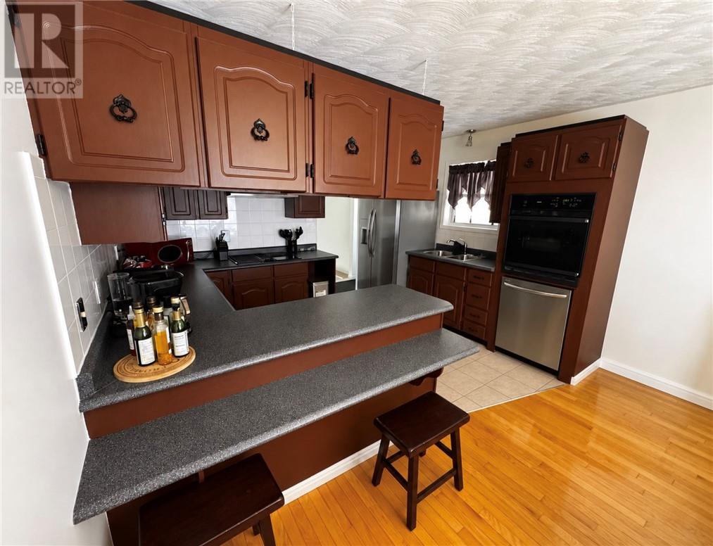 145 Dufferin Street Property Photo 7