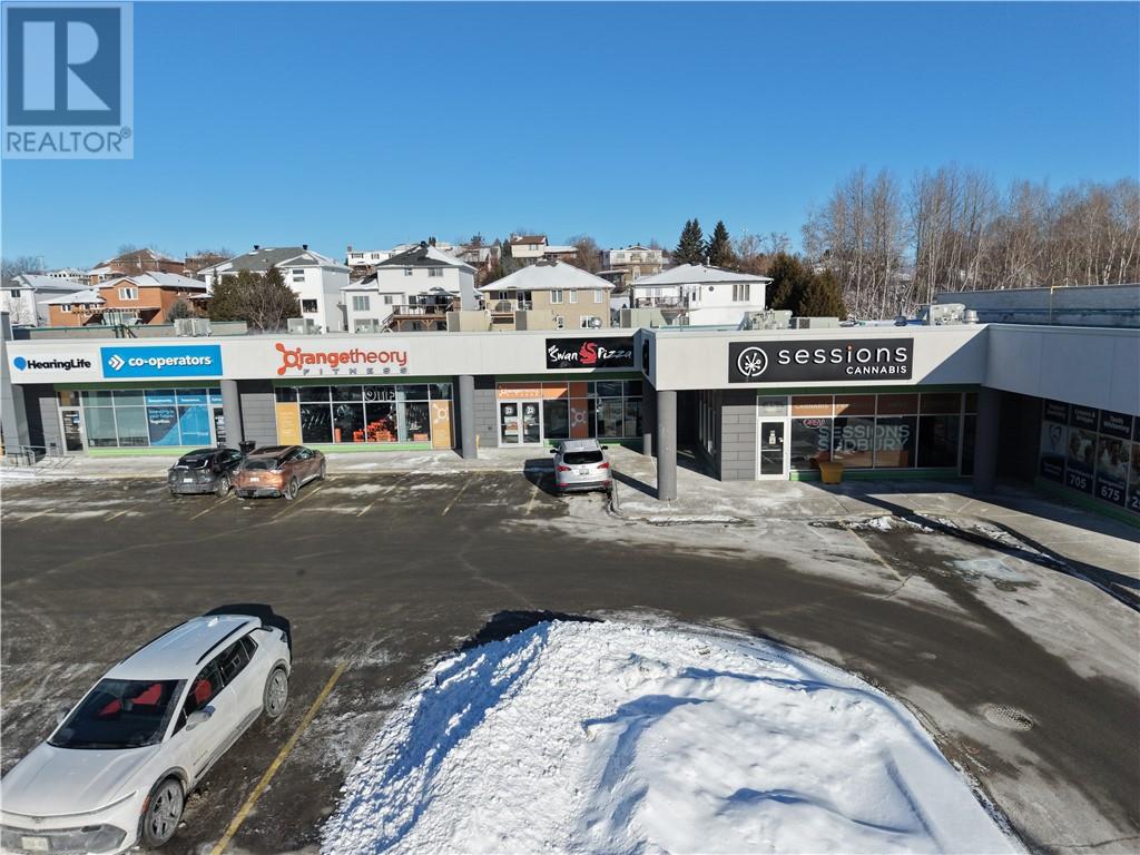 900 Lasalle Boulevard Unit# Pb Property Photo 2