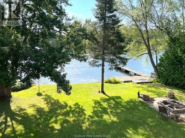 22b Champagne Avenue Property Photo 21
