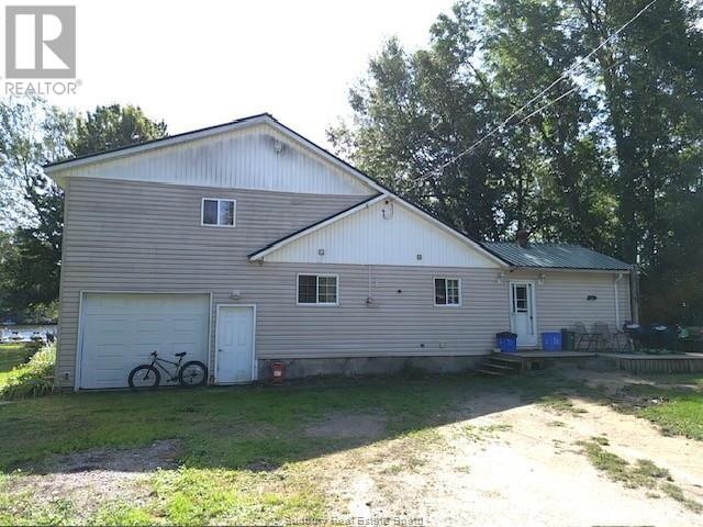 22b Champagne Avenue Property Photo 30
