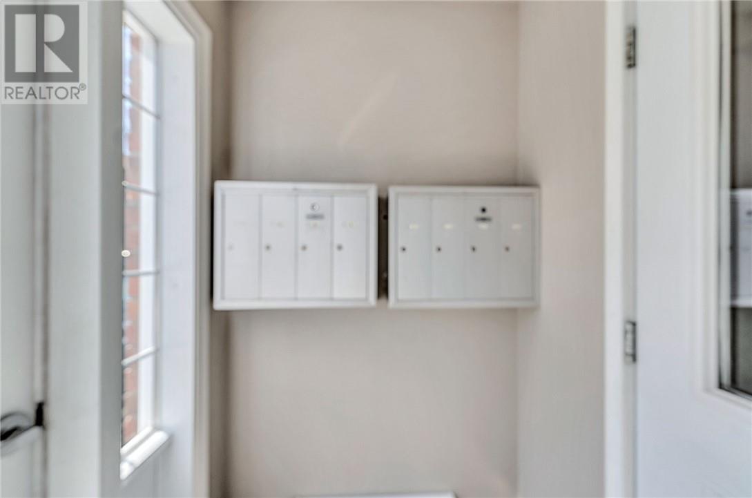 189 First Avenue Unit# 1b Property Photo 65
