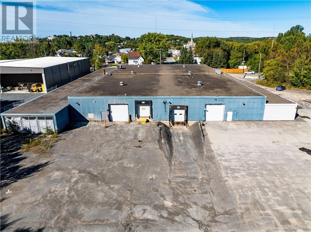 360 Mountain Street Unit# C Property Photo 3