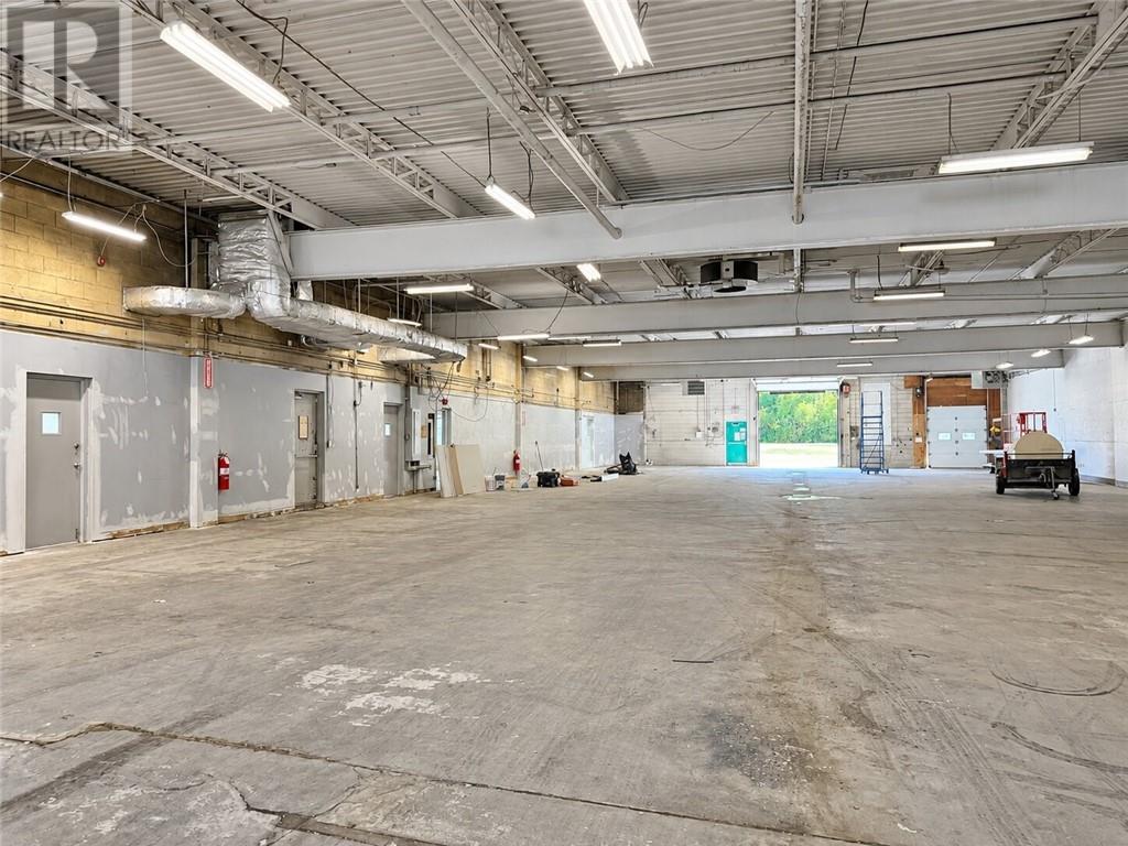 360 Mountain Street Property Photo 10