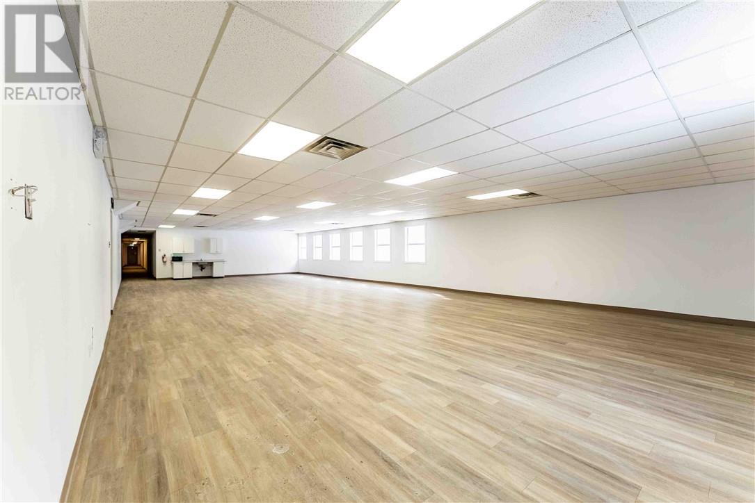 360 Mountain Street Property Photo 26