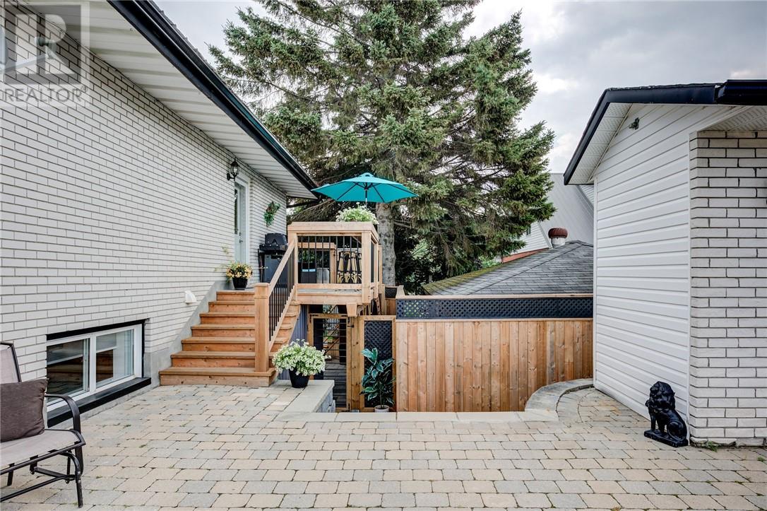 35 Cedar Street Property Photo 4