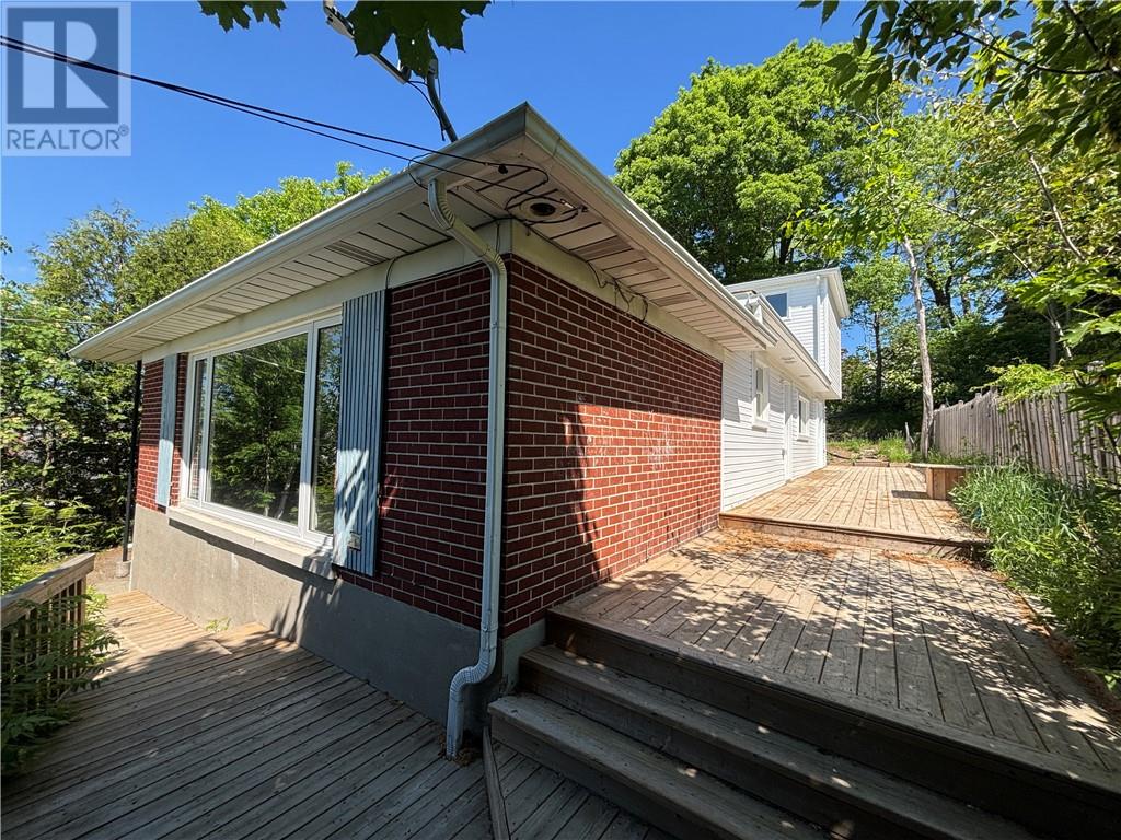 28 Baker Street Property Photo 1