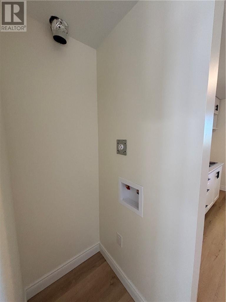 28 Baker Street Property Photo 20
