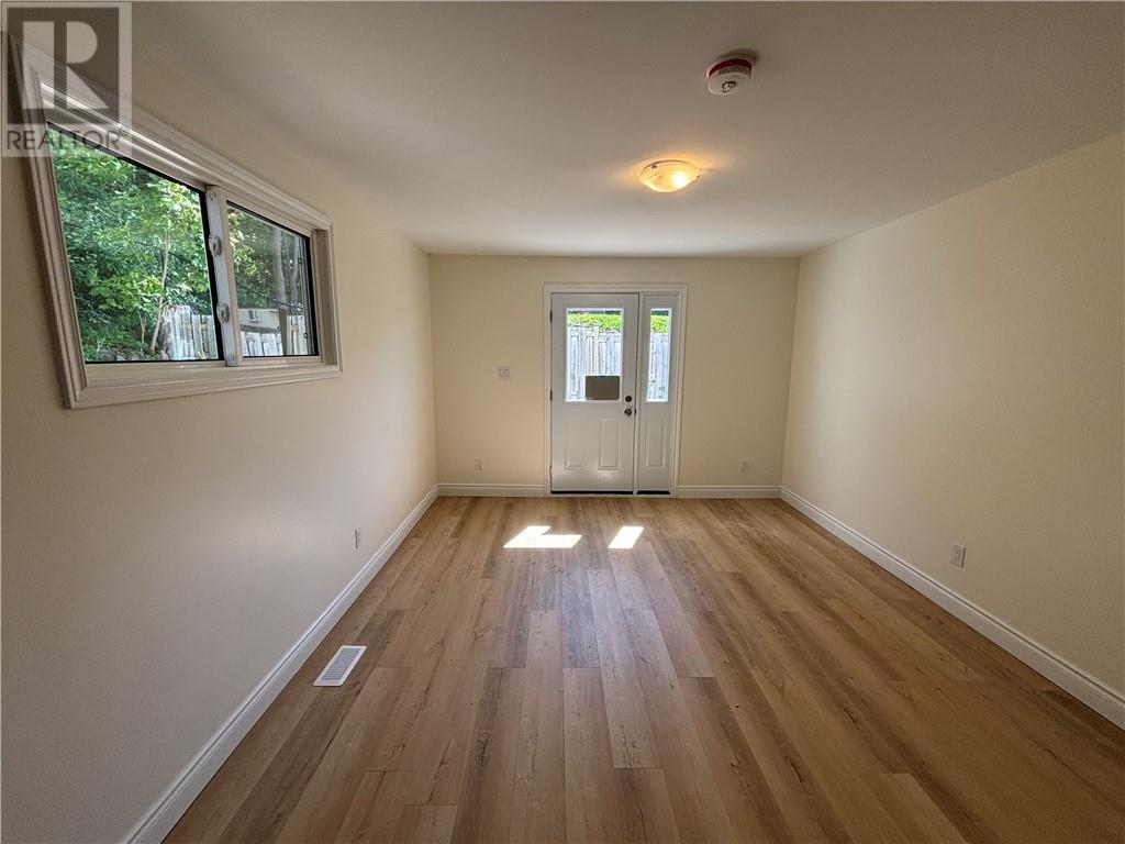 28 Baker Street Property Photo 21
