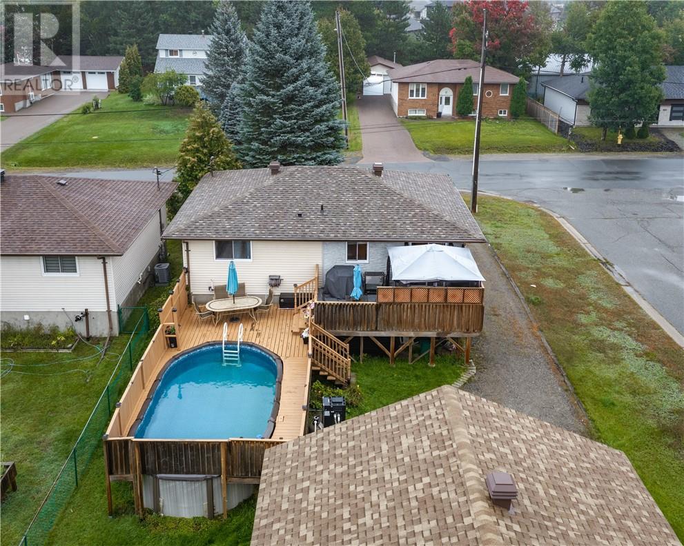 29 Carr Avenue Property Photo 27