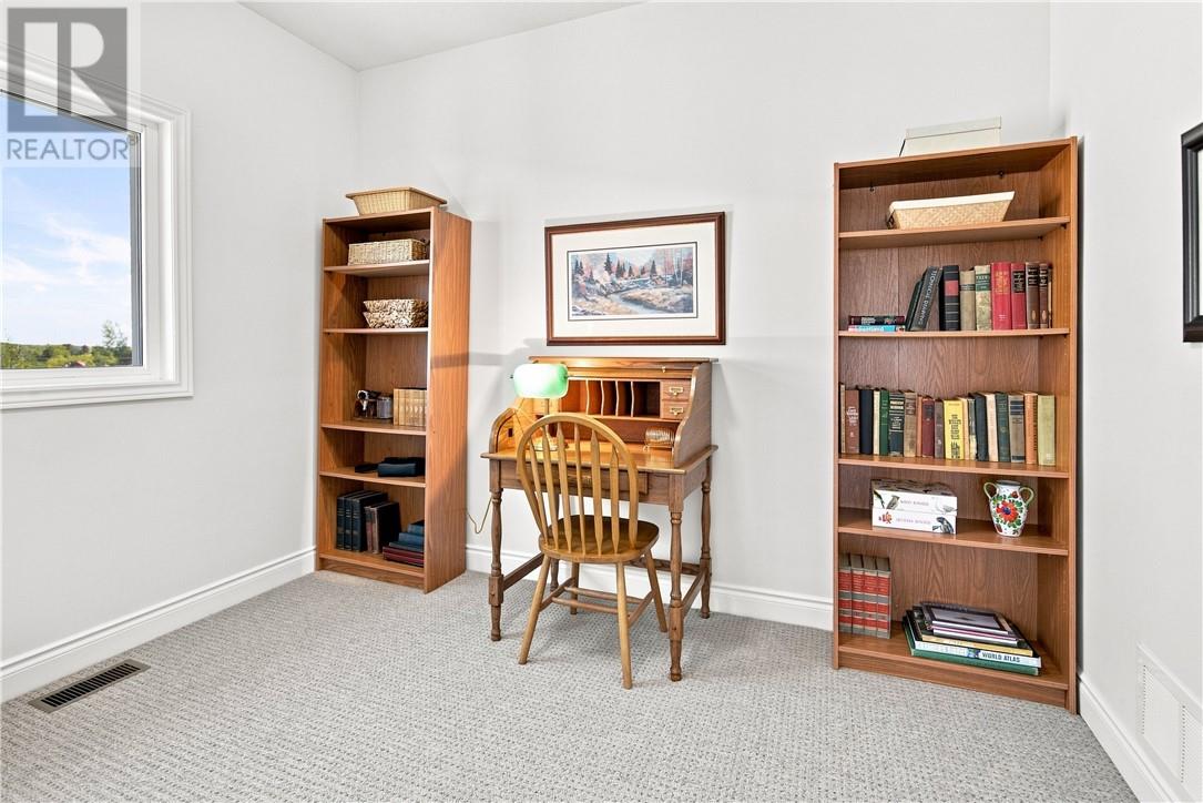 42 Billiards Way Property Photo 16