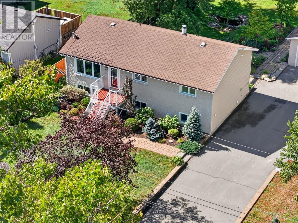 3032 Hillsdale Court Property Photo 4