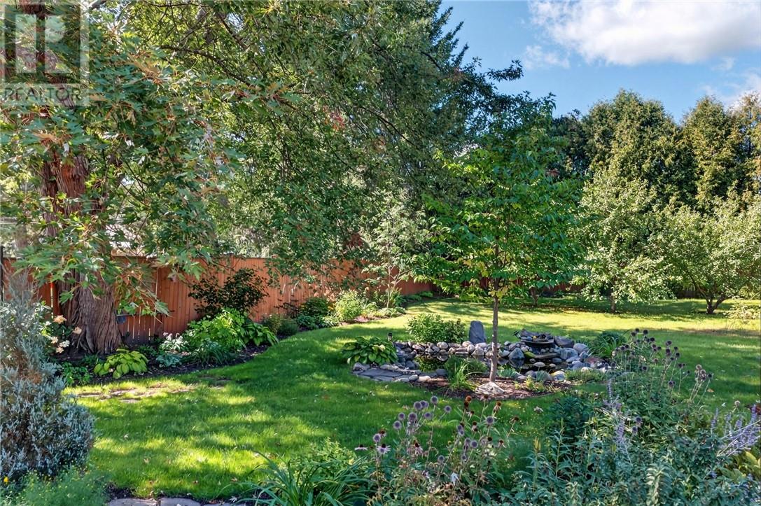 3032 Hillsdale Court Property Photo 6
