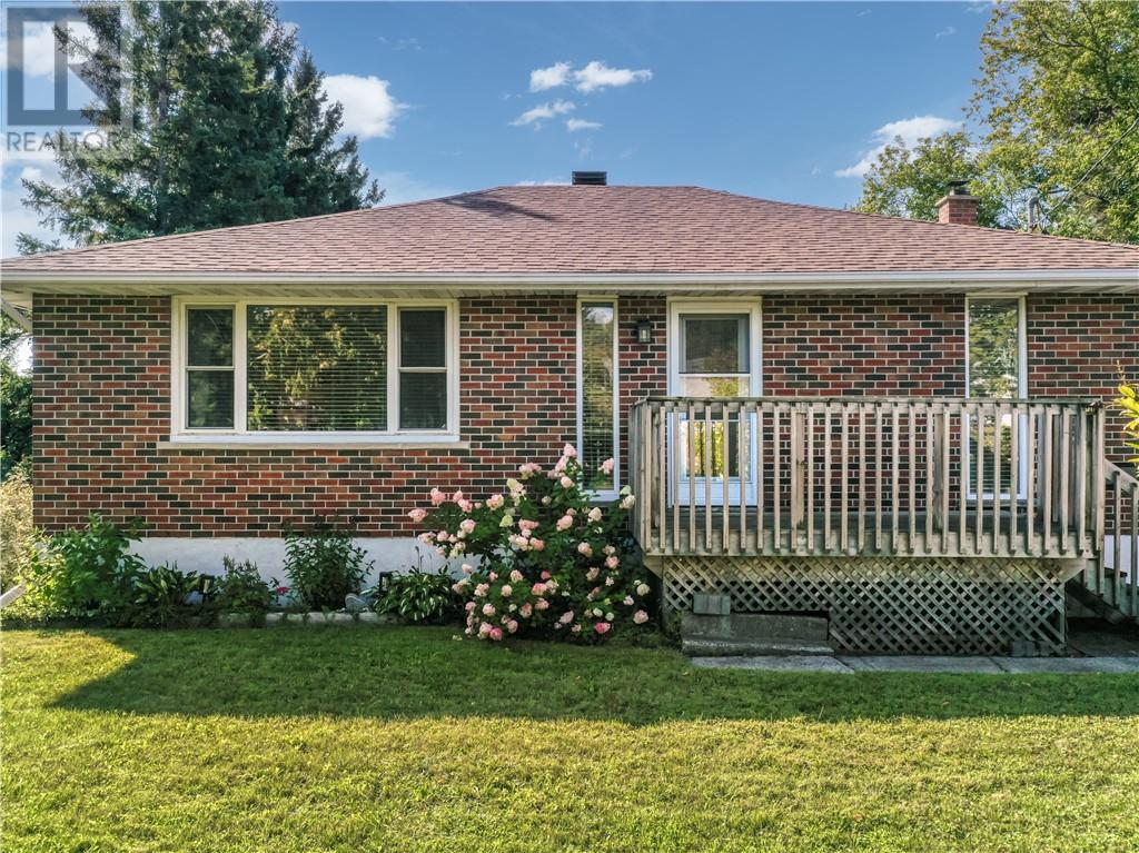 115 Cranbrook Crescent