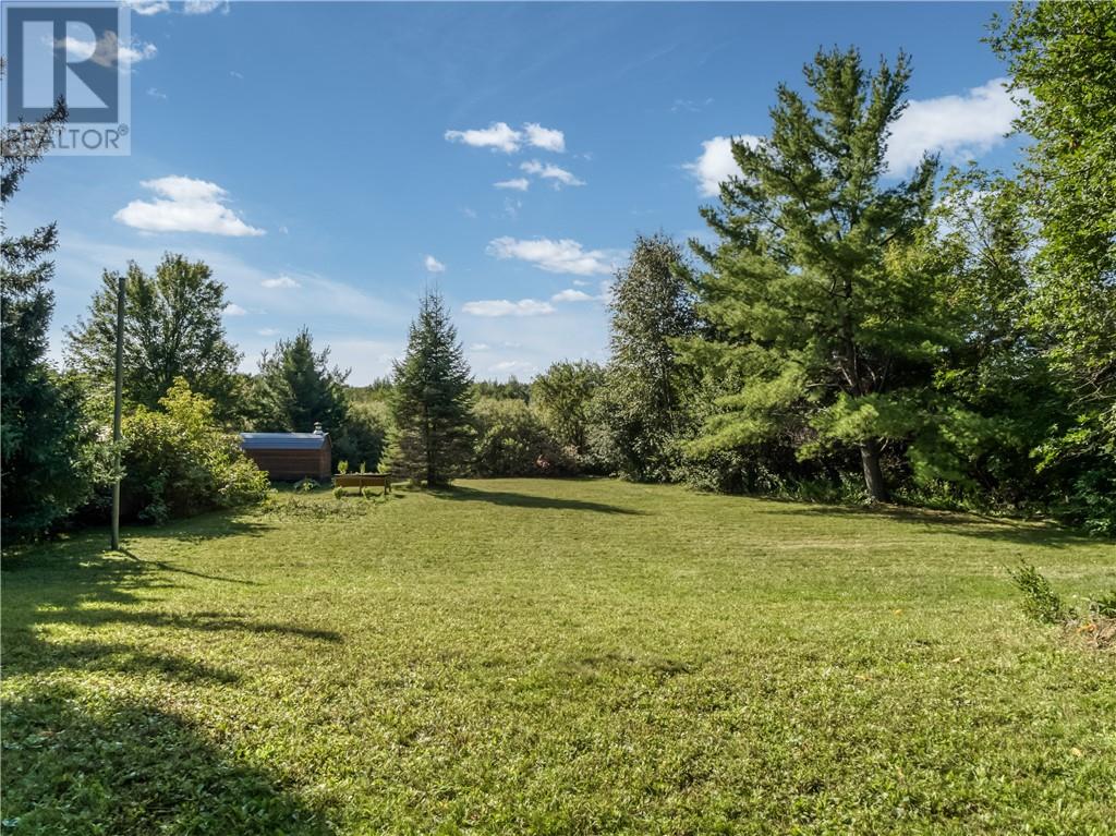 115 Cranbrook Crescent Property Photo 25
