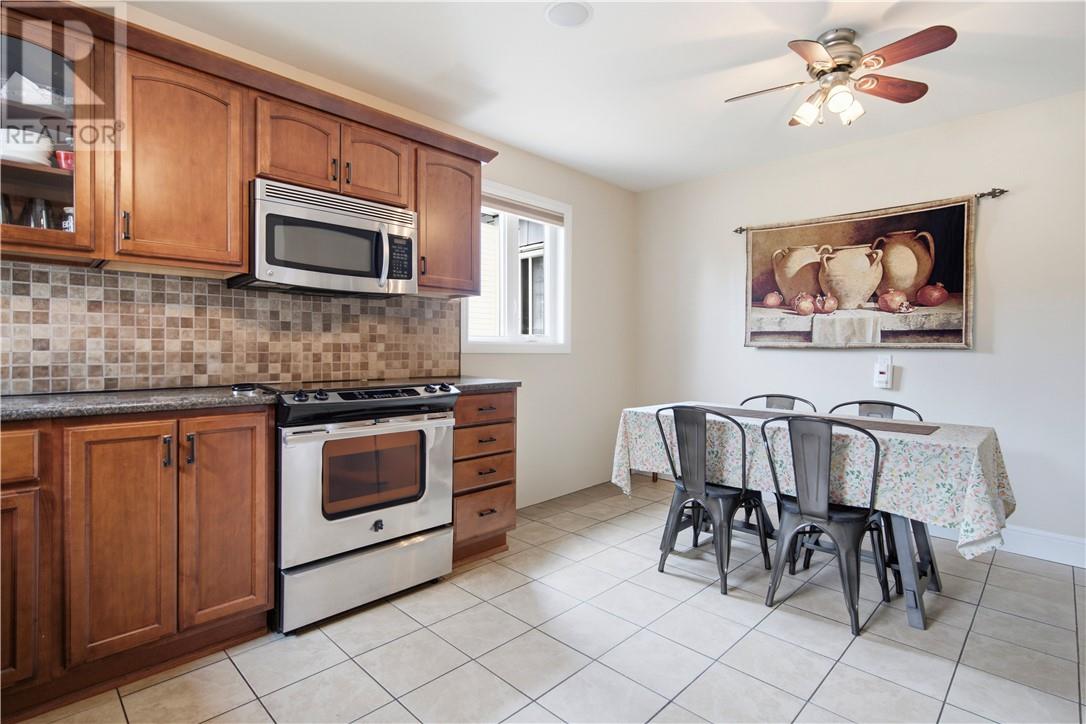 255 Fenton Avenue Property Photo 10