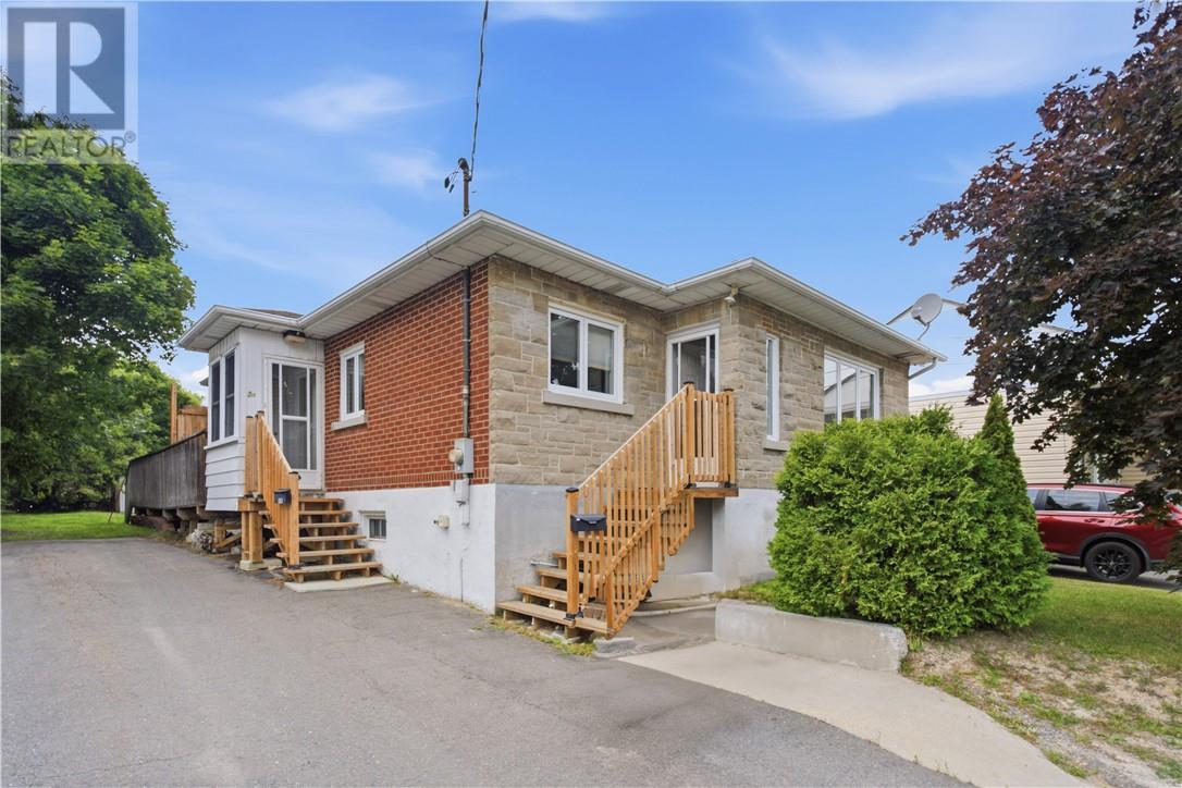255 Fenton Avenue Property Photo 16