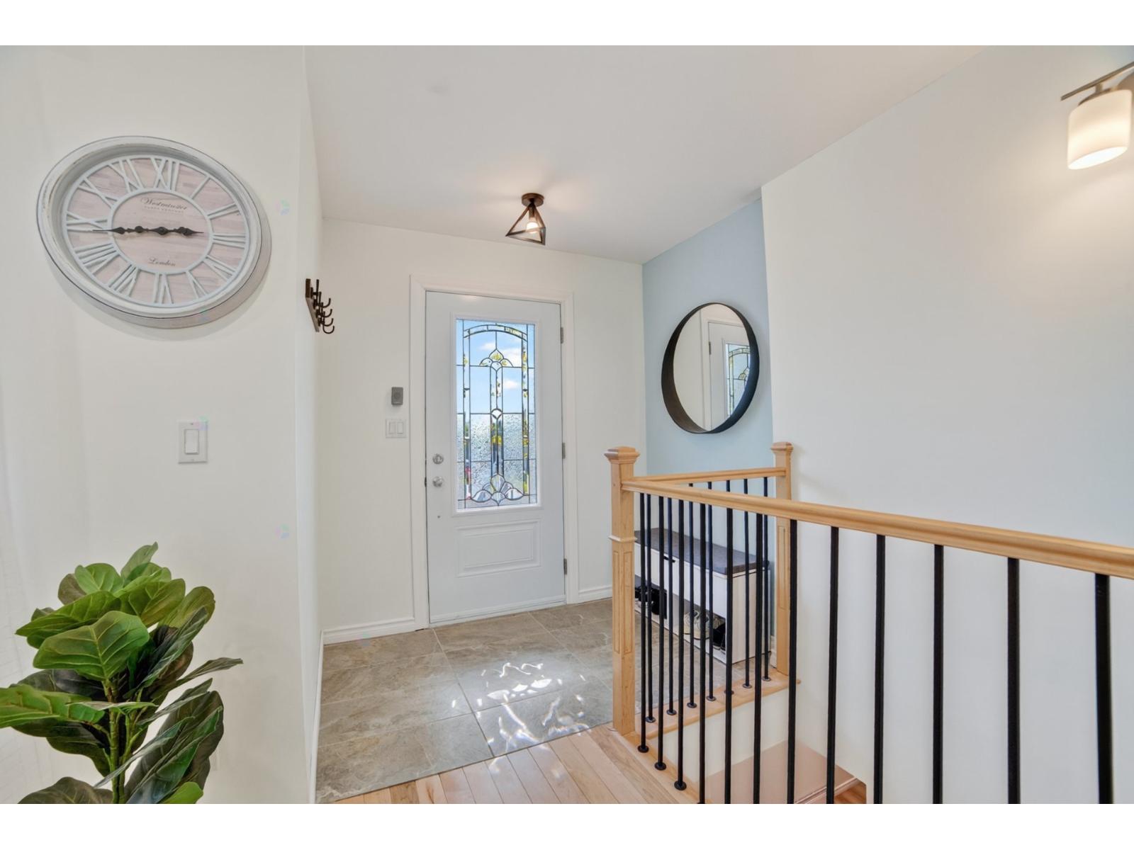 1255 Rue Des Lys Property Photo 3