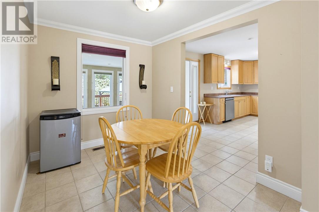 176 Cranbrook Property Photo 6