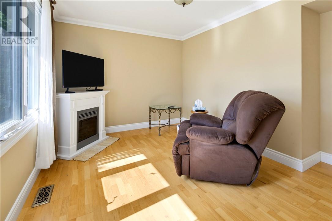 176 Cranbrook Property Photo 8
