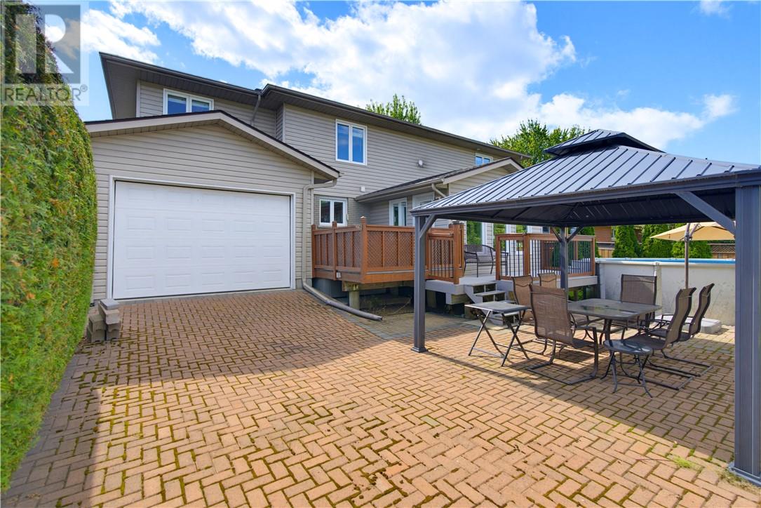 176 Cranbrook Property Photo 28