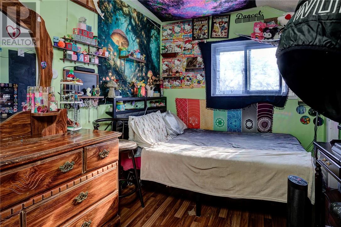 435 Clinton Avenue Property Photo 7