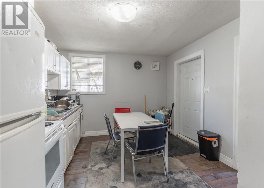 248 Murray Street Property Photo 7