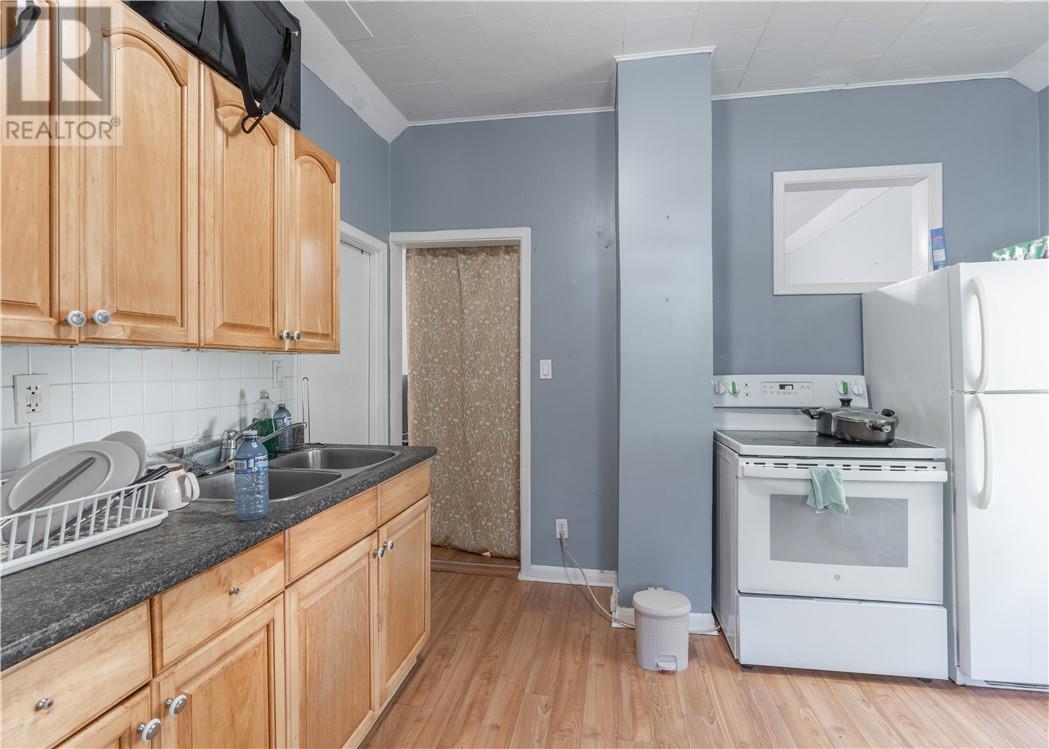 248 Murray Street Property Photo 10