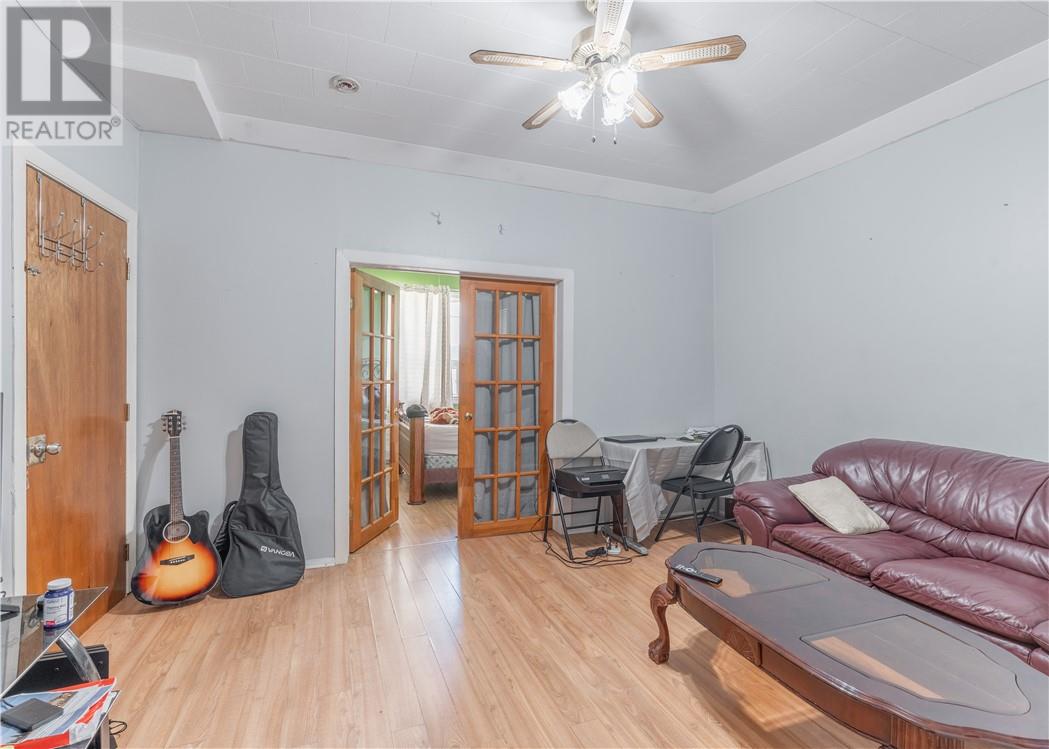 248 Murray Street Property Photo 13