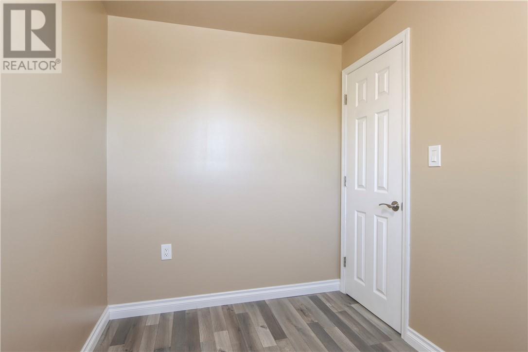 417 Burton Avenue Property Photo 14