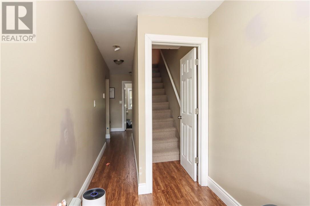 348-352 Howey Drive Property Photo 20