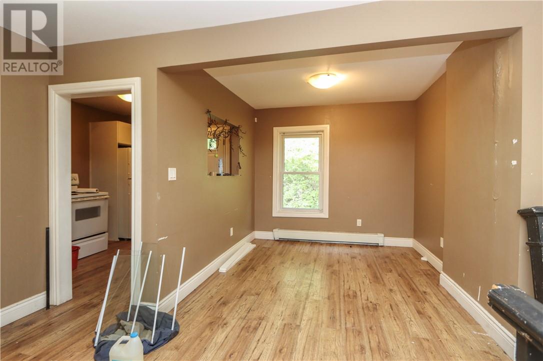 348-352 Howey Drive Property Photo 32