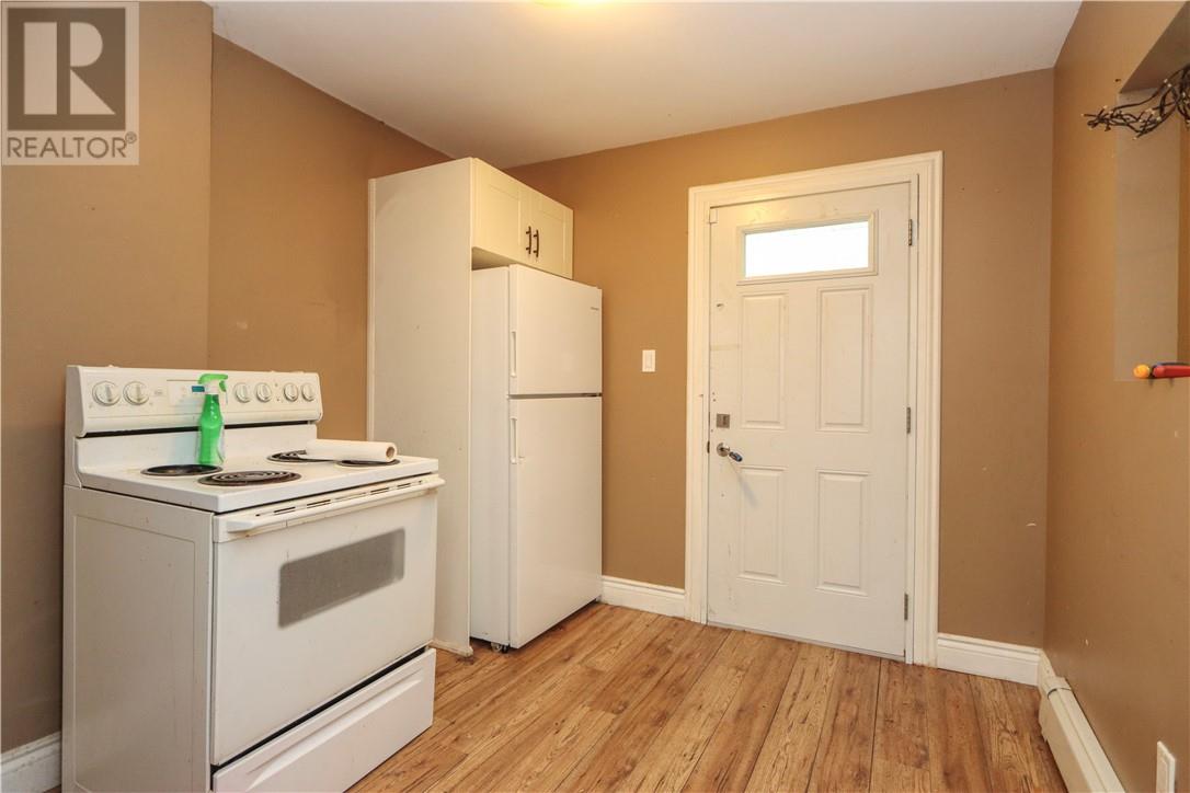 348-352 Howey Drive Property Photo 34