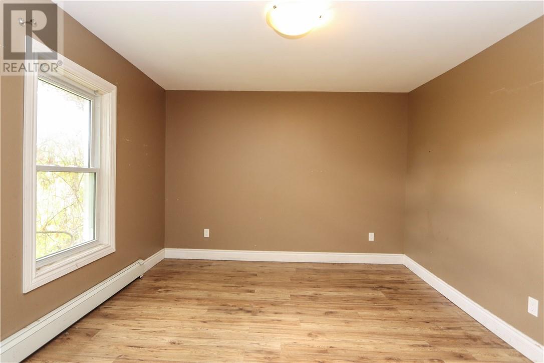 348-352 Howey Drive Property Photo 38